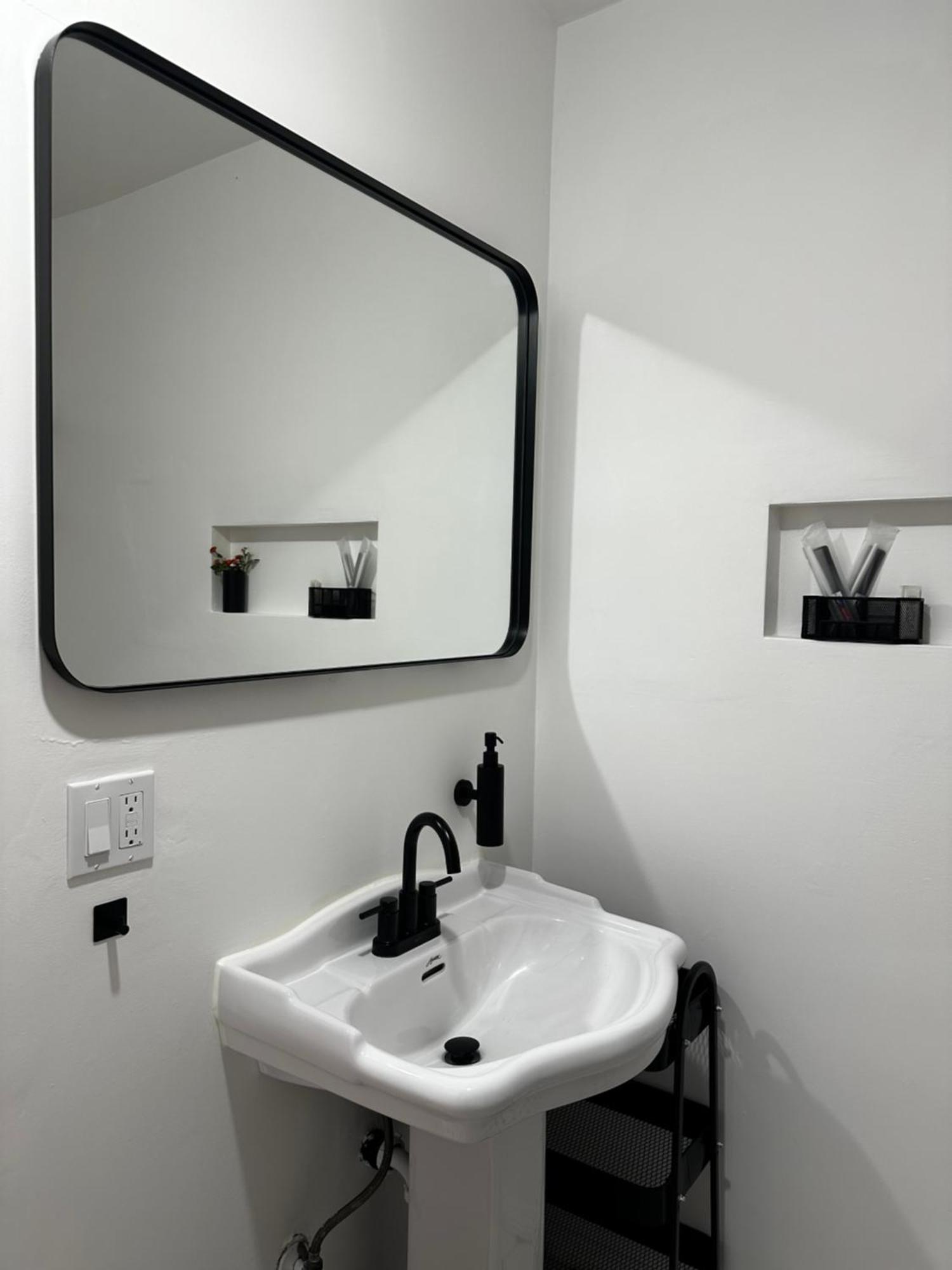 Modern, Remodeled Echo Park House-Walk To Sunset Blvd, Dodgers Stadium, Shops, Bars, Restaurants, Lake, Concerts Los Angeles Luaran gambar